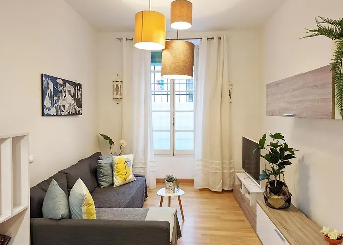 Apartamento con patio centro