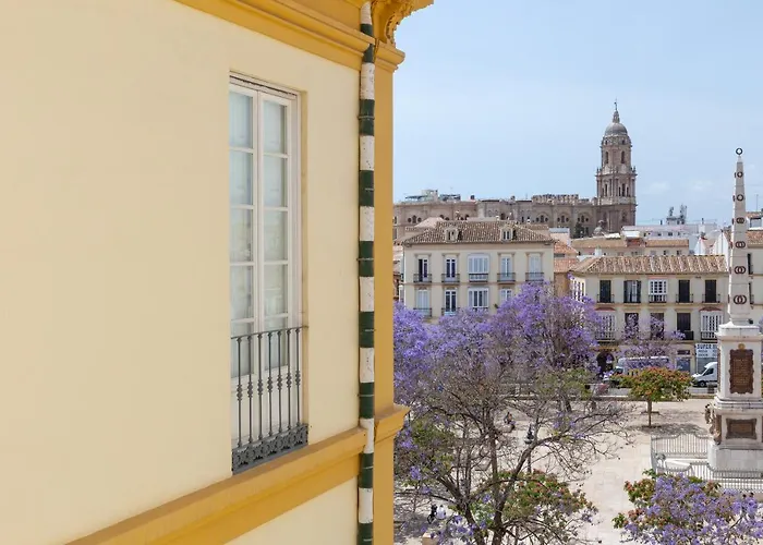 Apartamento Con Vistas A La Plaza De La Merced Junto A La Casa De Picasso