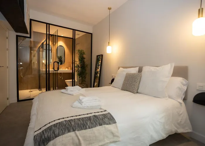 Diana Suites 23