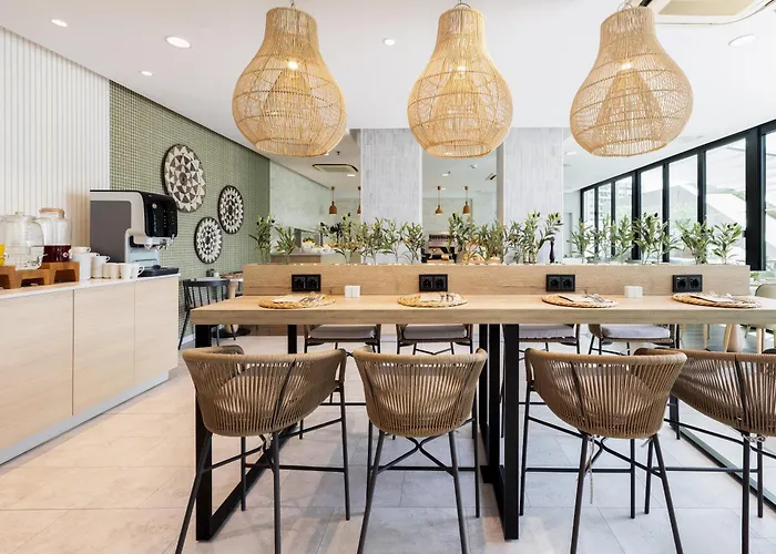 Tryp Málaga Alameda Hotel