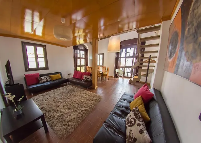 Apartamentos Galeria De Pintores Vivos