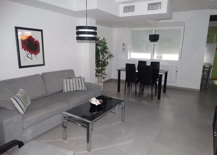 Malaga Apartamentos - Nuno Gomez, 24
