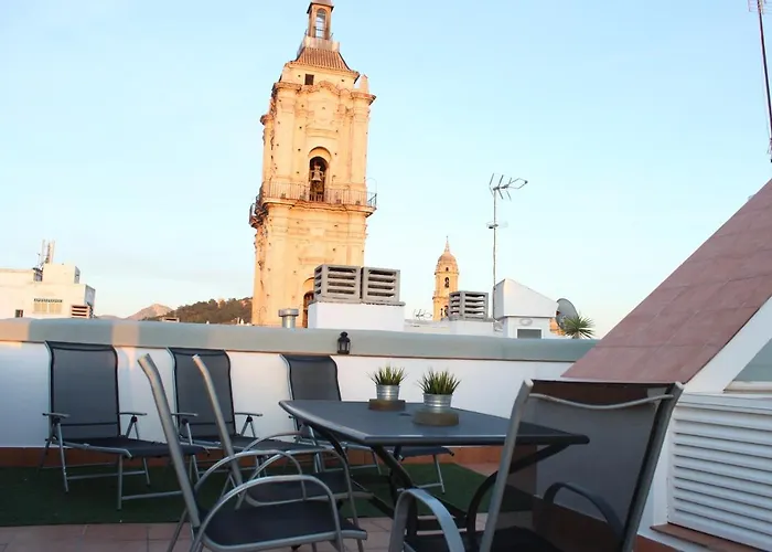 Life Apartments Calderon