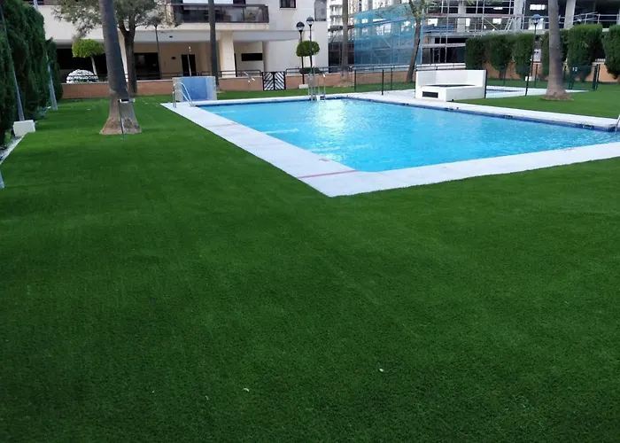 Apartamento con Piscina en Parque Litoral