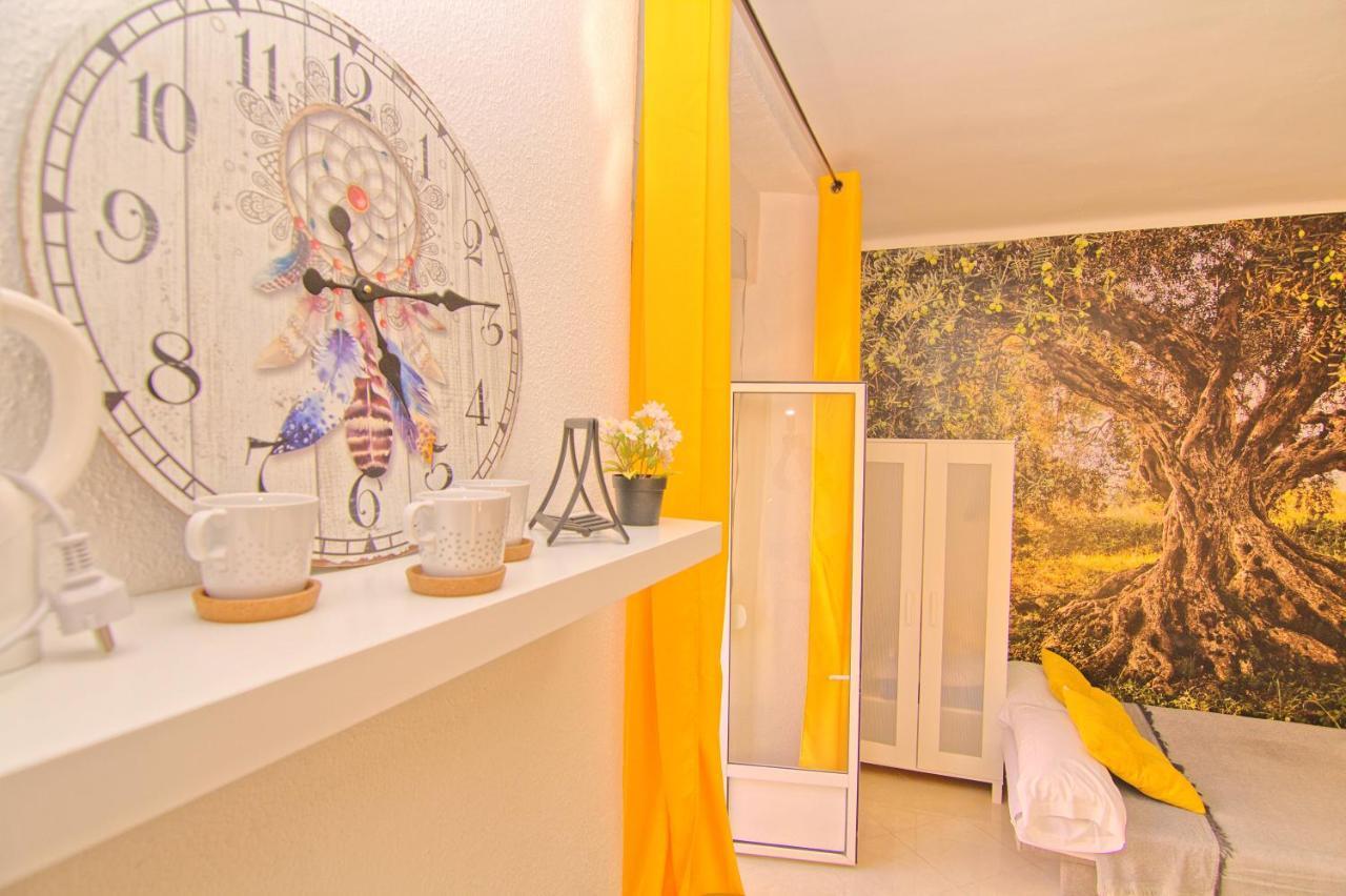 Quarto em Acomodações Particulares Balcony & Centro