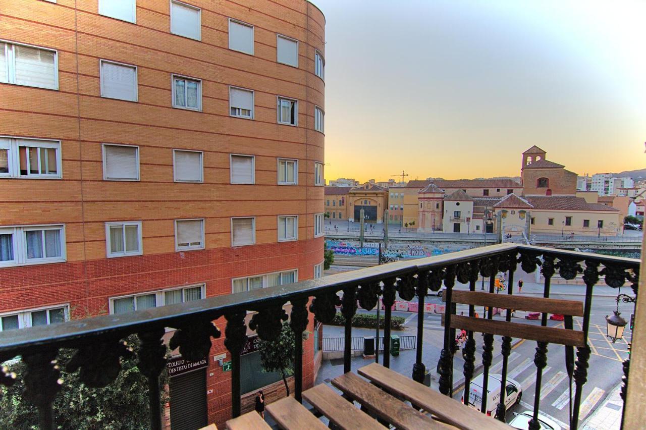 Balcony & Centro Quarto em Acomodações Particulares Málaga