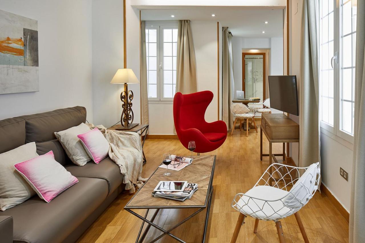 Lodgingmalaga Plaza Constitucion Apartamento