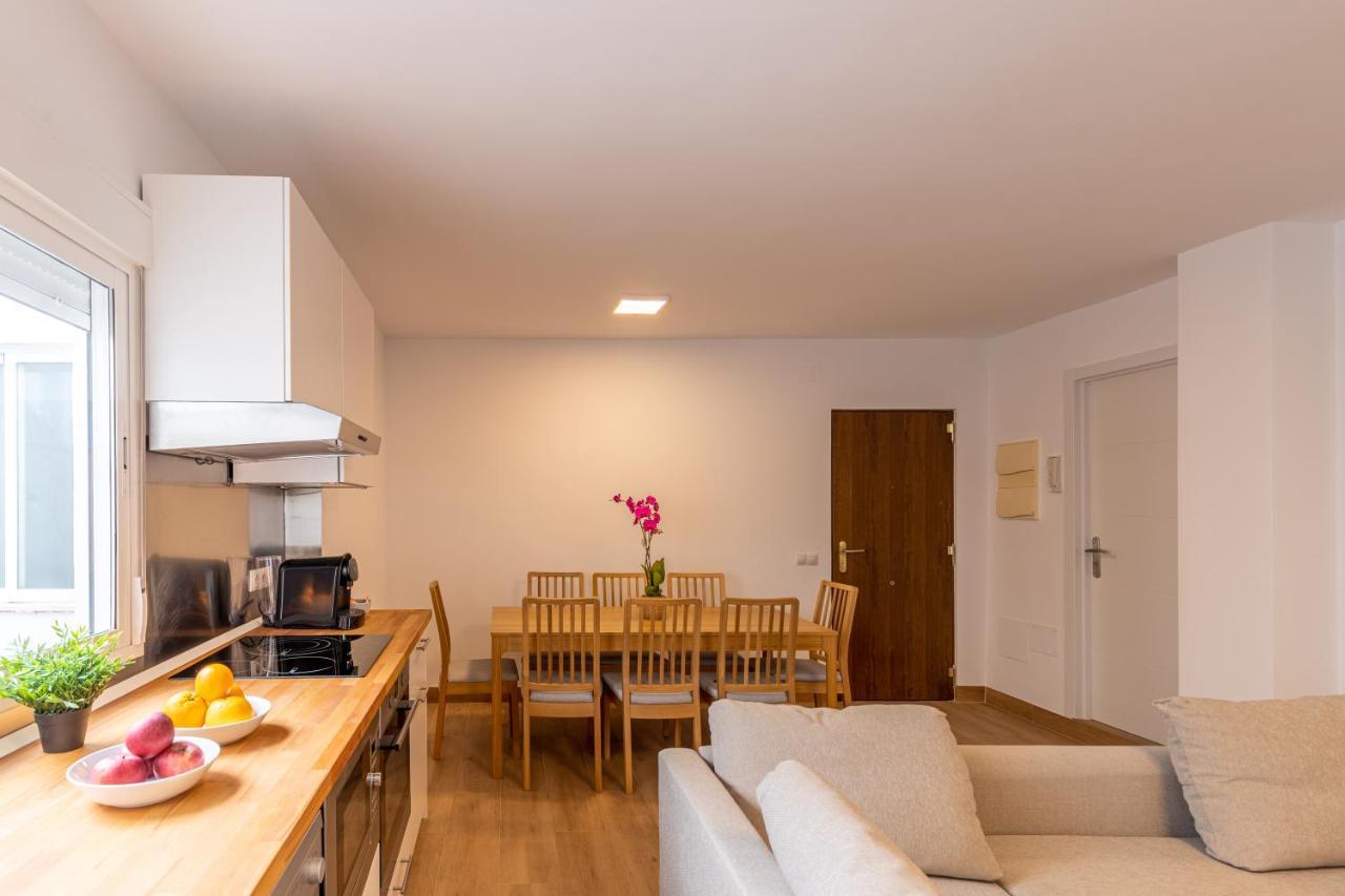 Apartamento Fun Building Terraces By Homeabout