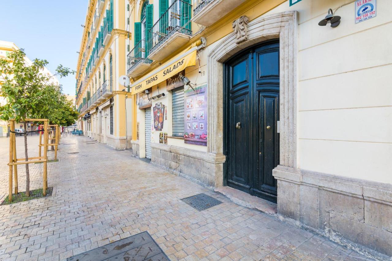 Homes Plaza De La Merced Málaga