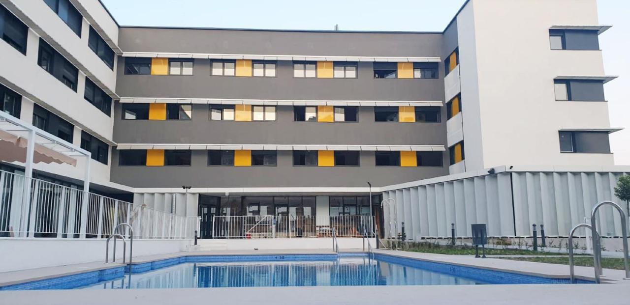 Ostello Residencia Universitaria Campus *