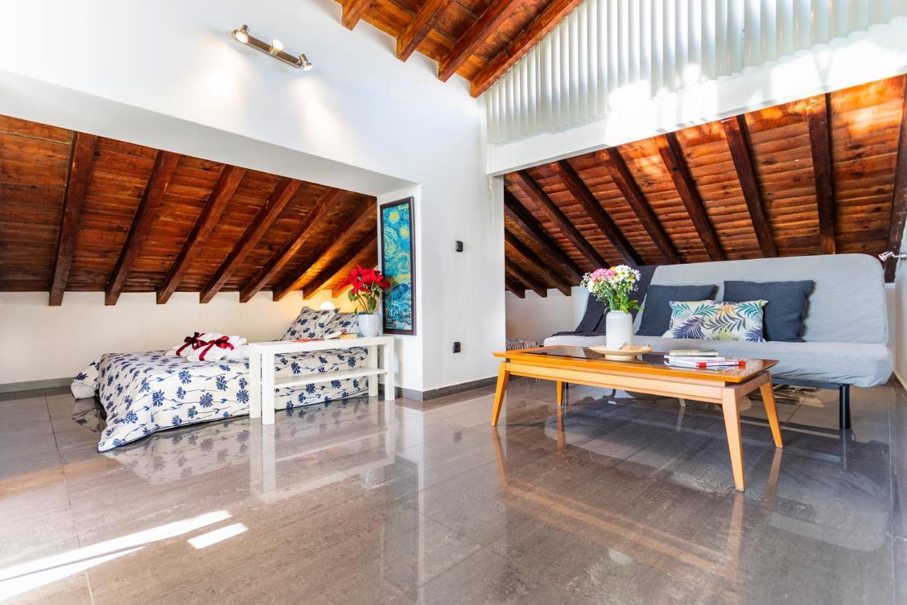 -malagasunapts- Private Terrace