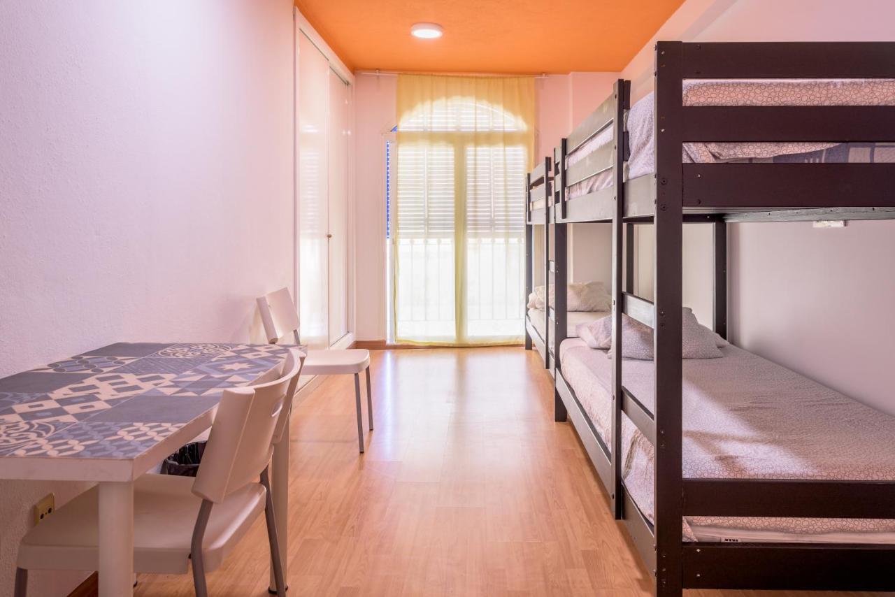 Lunalba Hostal Málaga