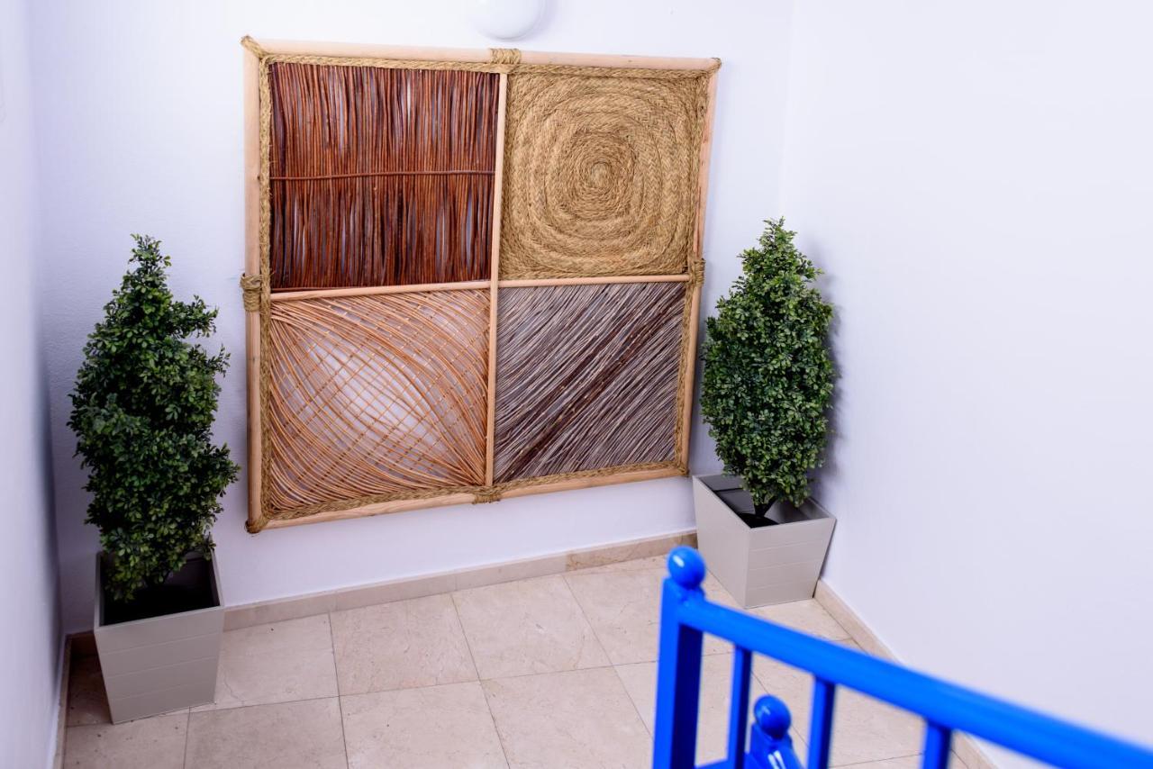 Lunalba Hostal Málaga