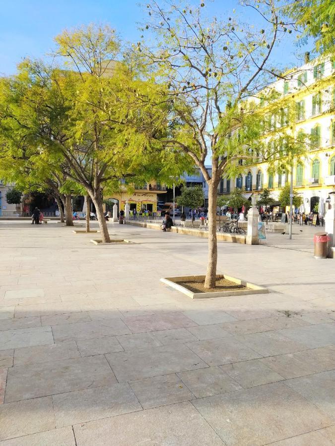 Lu&cia La Seroteca * Málaga