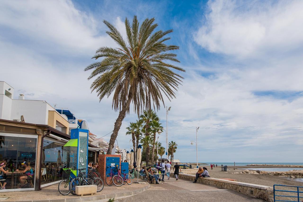 Lägenhet Malagaonbeach 2 - Two Bedrooms - Up To 3 People - 30 Meters Málaga