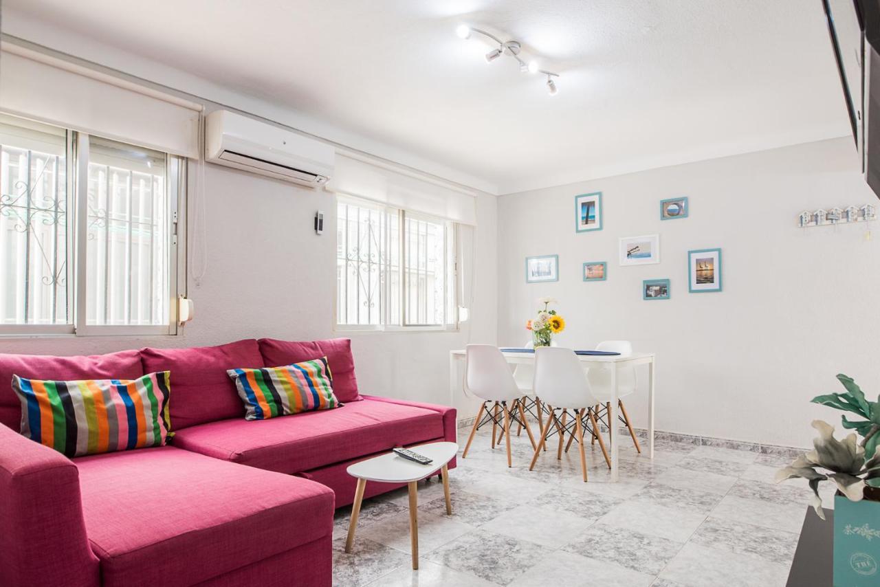 Lägenhet Malagaonbeach 2 - Two Bedrooms - Up To 3 People - 30 Meters Málaga
