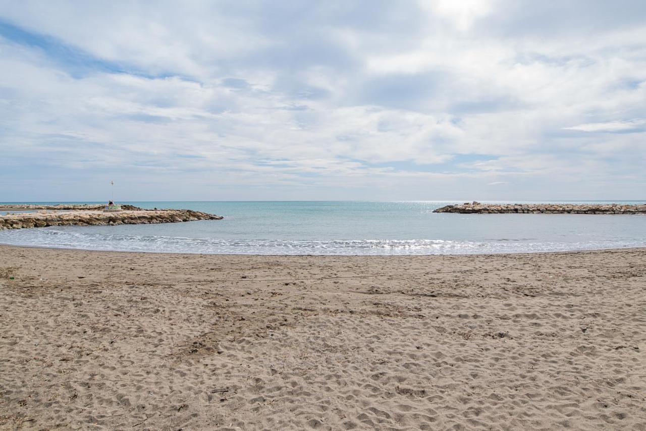 Malagaonbeach 2 - Two Bedrooms - Up To 3 People - 30 Meters * Málaga
