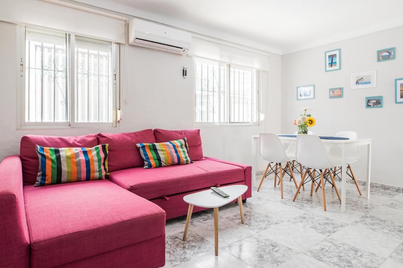 Malagaonbeach 2 - Two Bedrooms - Up To 3 People - 30 Meters *
