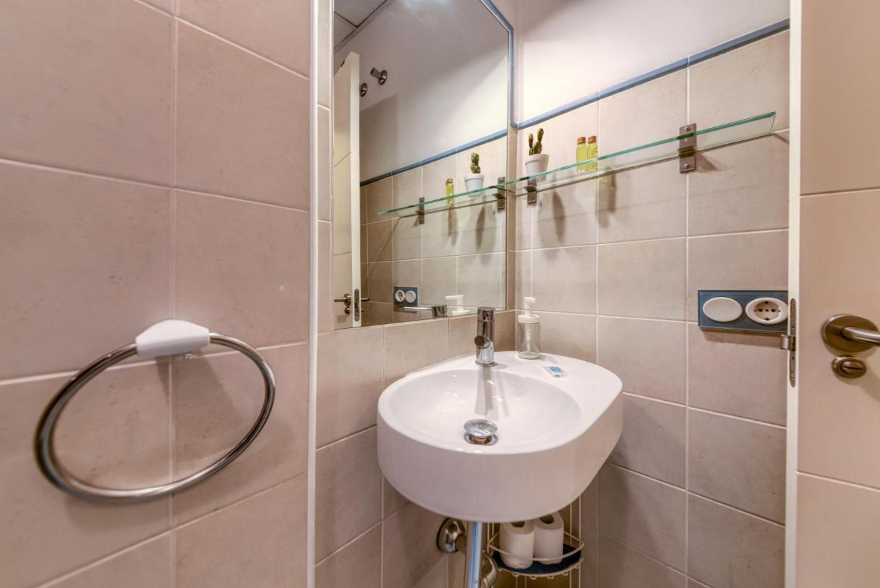 Lyrioshomes Apartamento Estudio La Biznaga Malaga