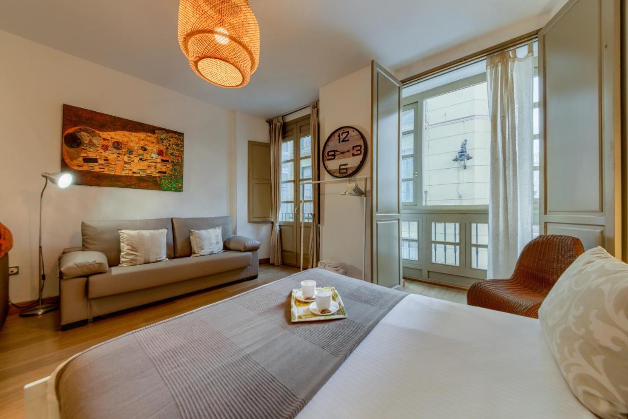 Lyrioshomes Apartamento Estudio La Biznaga Apartment Malaga
