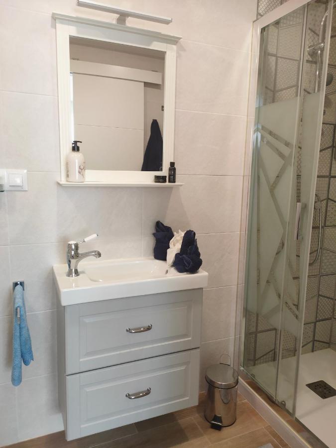 Lagunillas By Namaste Elite * Malaga