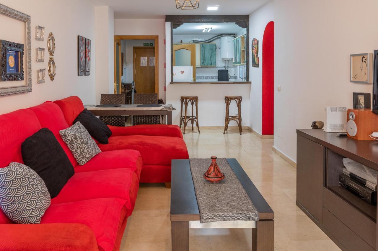 Galvez Rooms Homestay *