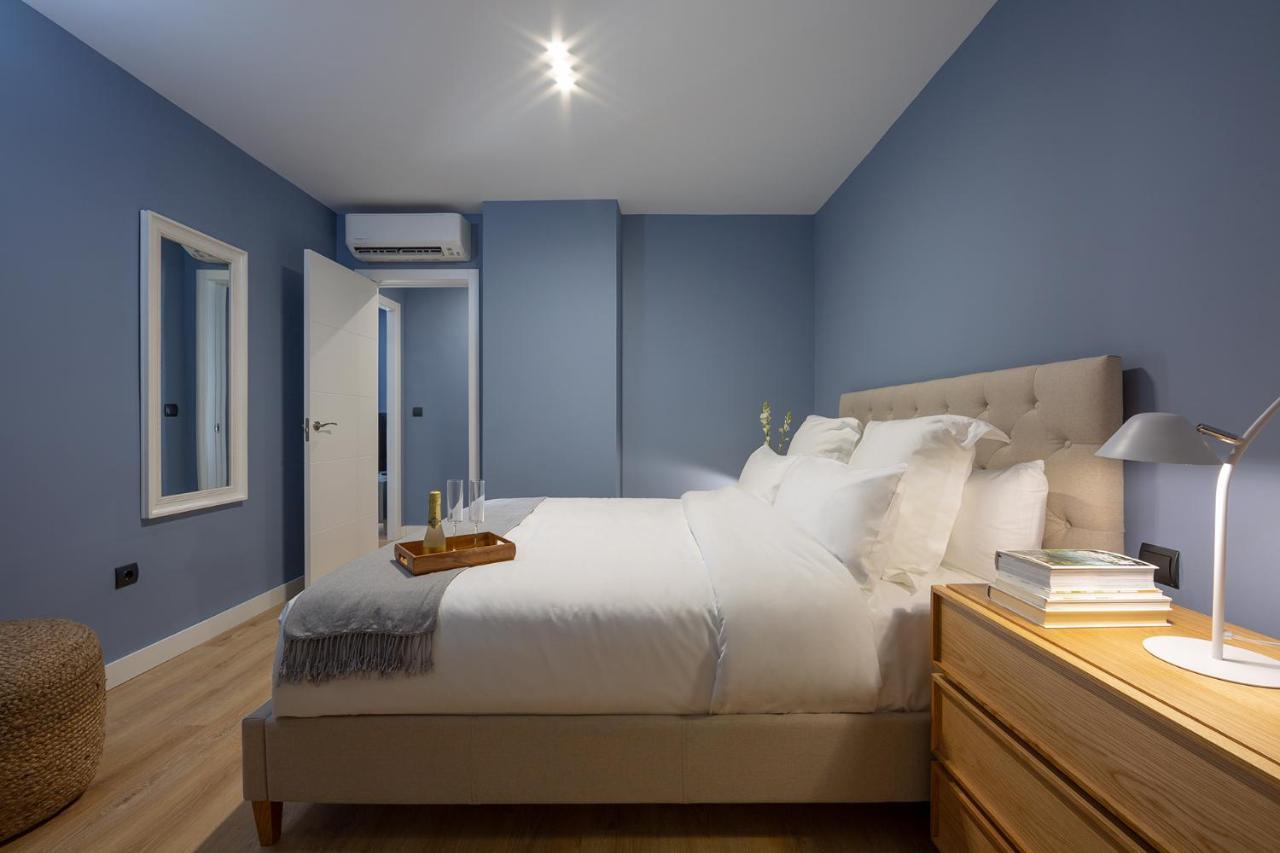 One Bedroom 1202