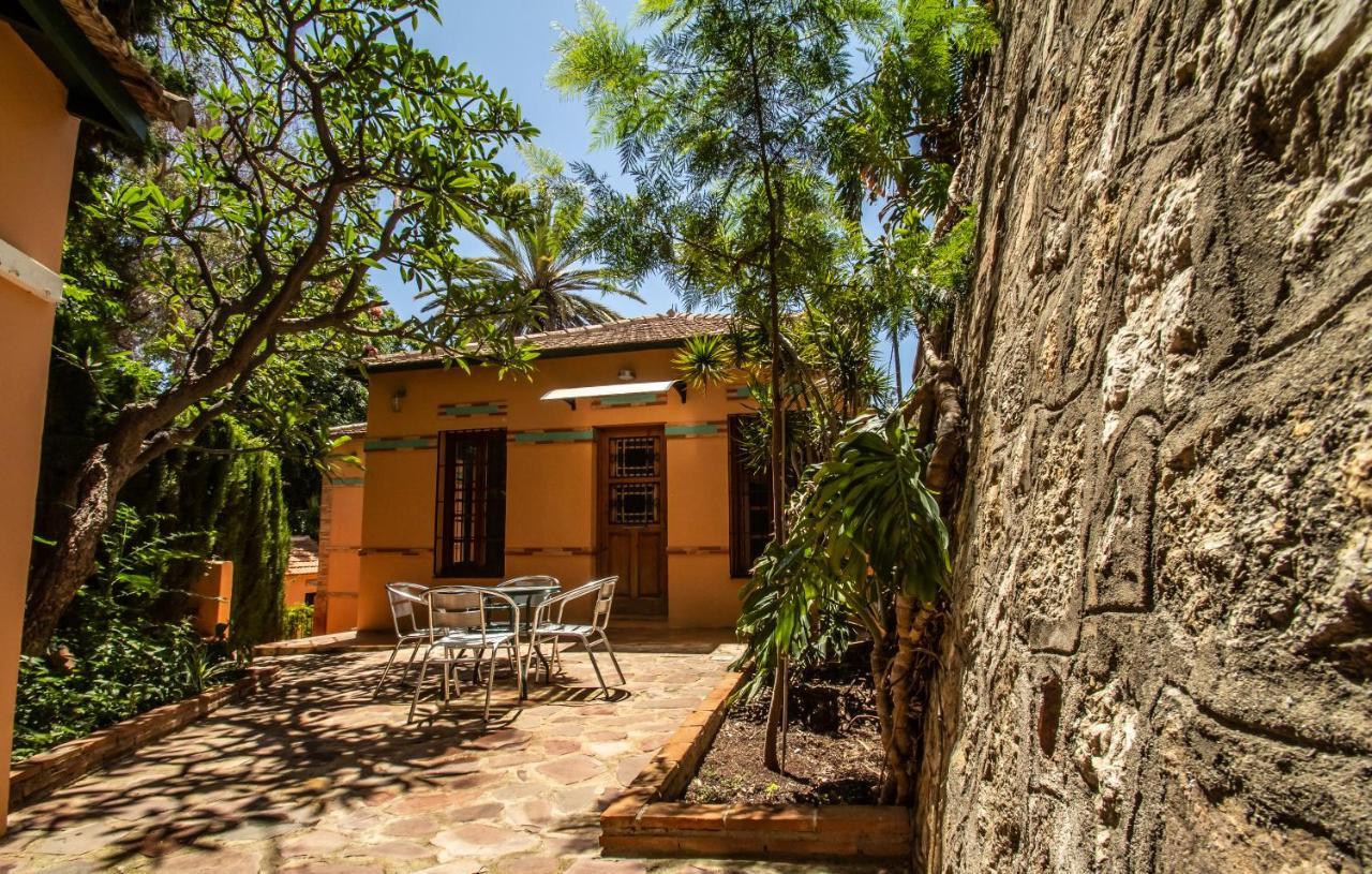 Villa Regionalista Principios Siglo Xx 1919 -pedregalejo-banos Del Carmen-a Unos Metros Del Mar!!! Piscina Climatizada Bajo Peticion Málaga