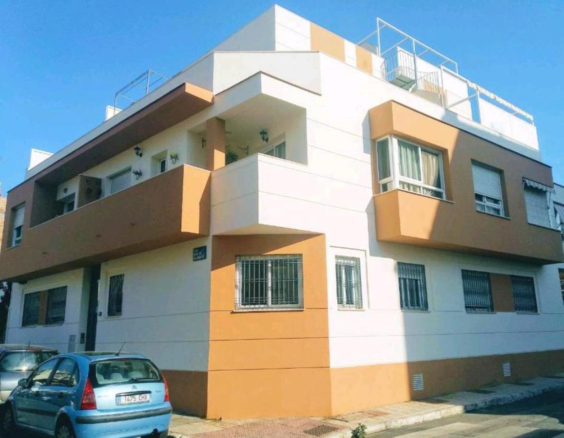 Appartement Modern 80 M² + Balcony *