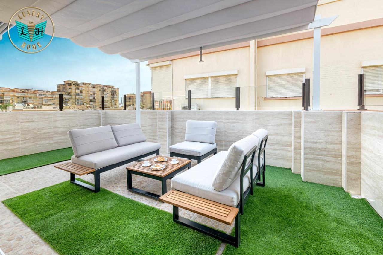 Luxury With Terrace Appartamento