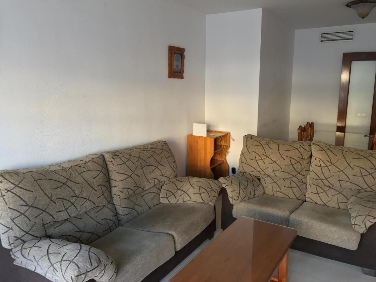 Apartamento Teatinos Con Piscina Espectacular, Aire Acondicionado En Salon-comedor Y Ventiladores En Apartment *