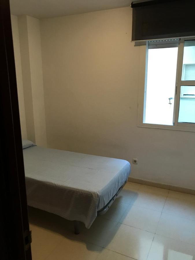 Apartamento Teatinos Con Piscina Espectacular, Aire Acondicionado En Salon-comedor Y Ventiladores En * Málaga