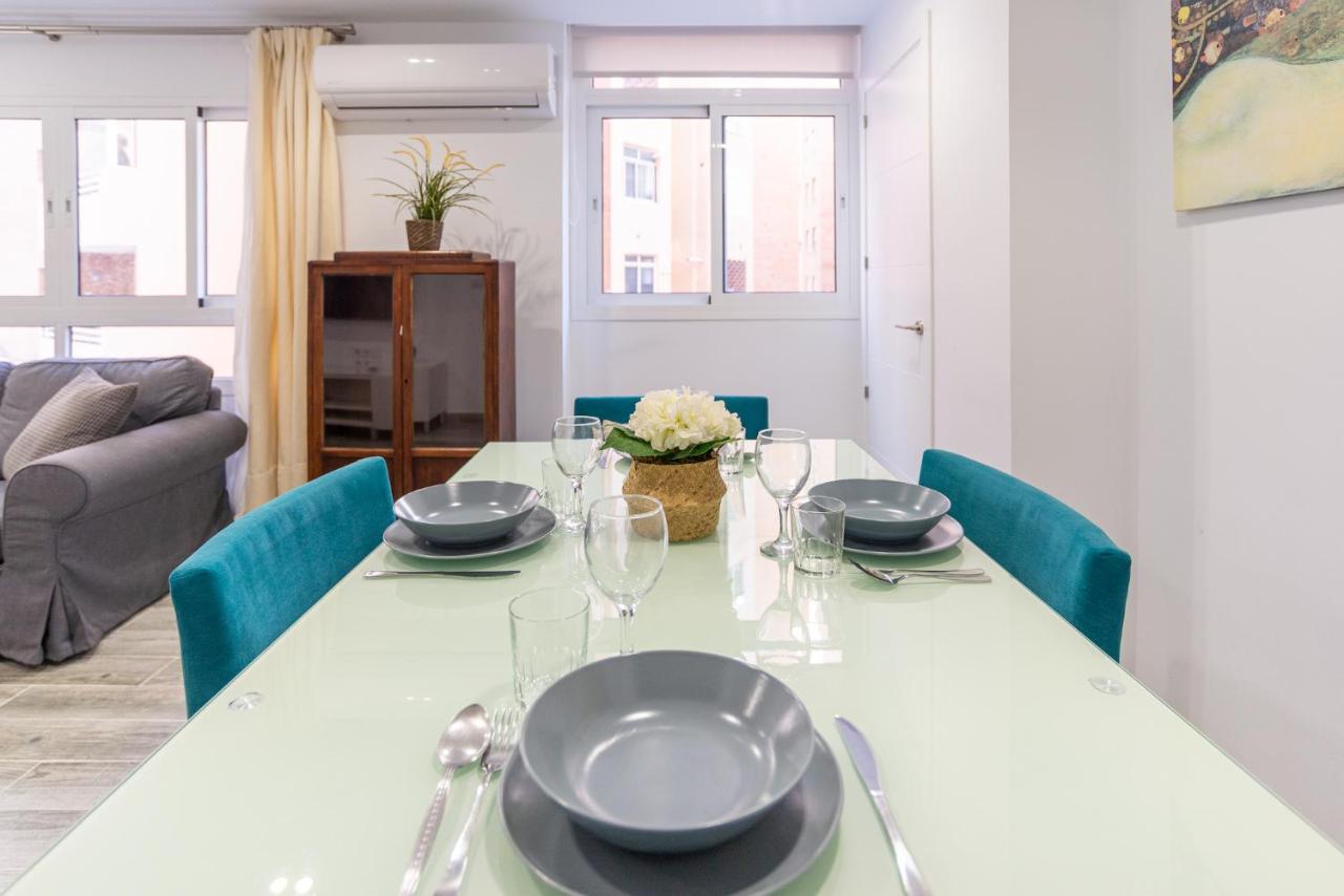 Apartamento Faro, Bonito En La Malagueta Málaga