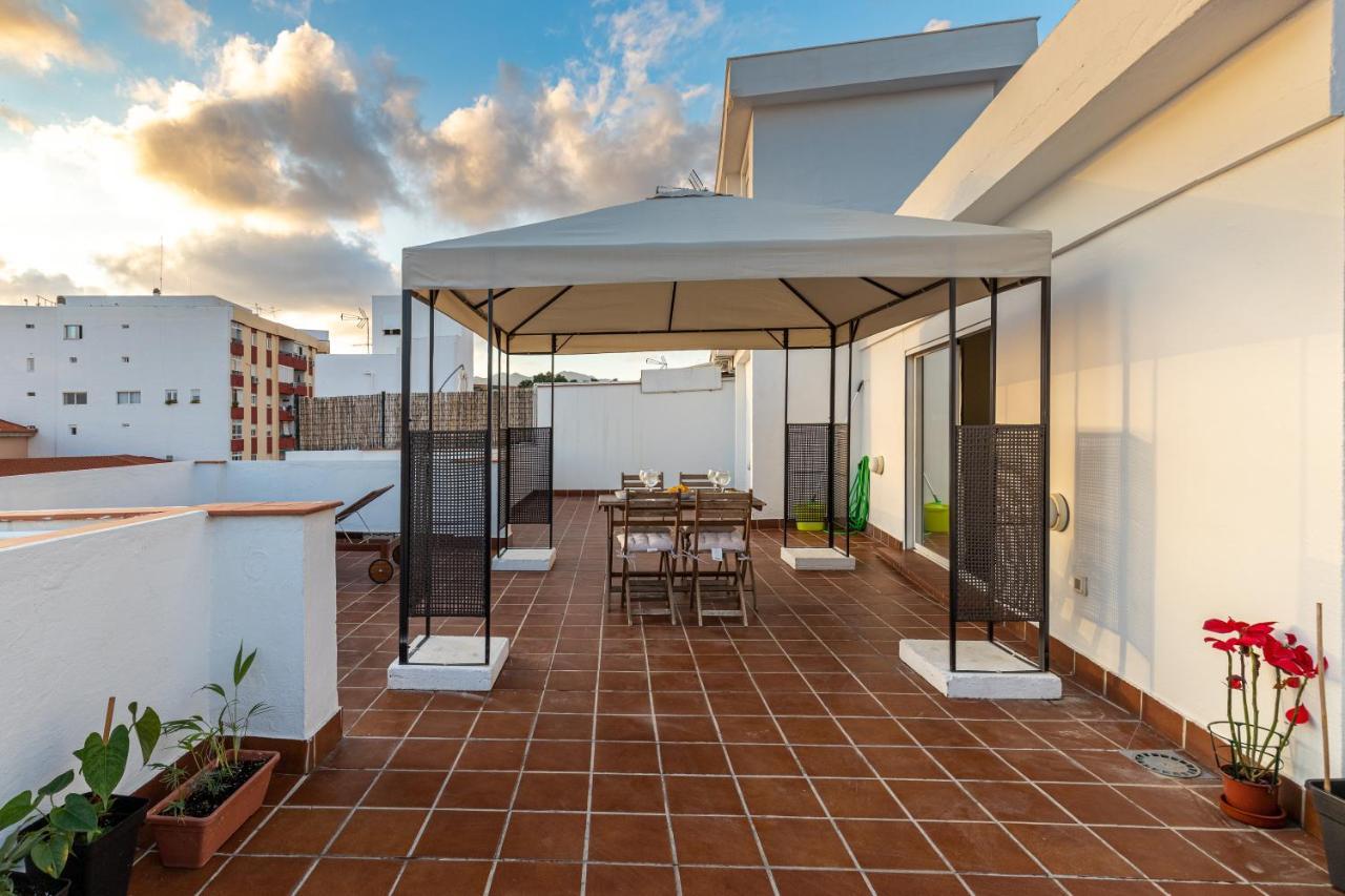Fun Building Terraces By Homeabout Apartamento