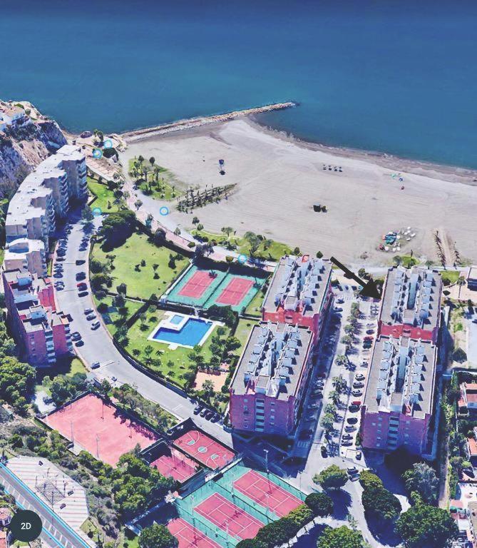 Playa La Cala In Front Of The Free Parking Appartement Málaga