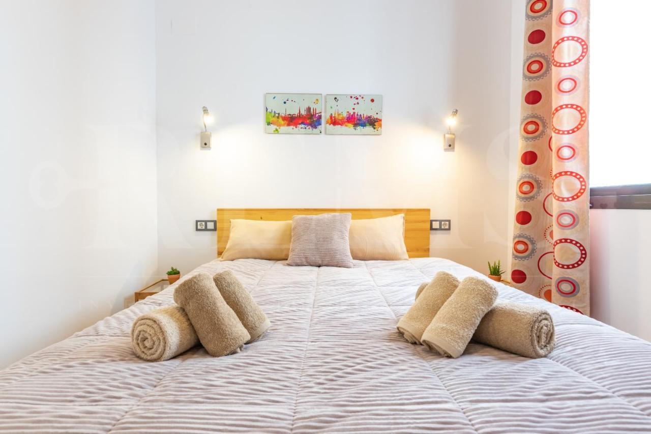 Cozy Flat With Common Pool & Parking - Center By Rems Apartment Málaga