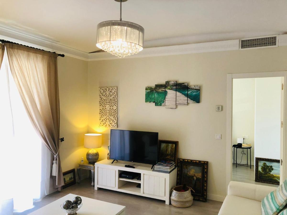 A 50 Metros De La Playa Malagueta Con Vistas Al Mar Apartment Málaga
