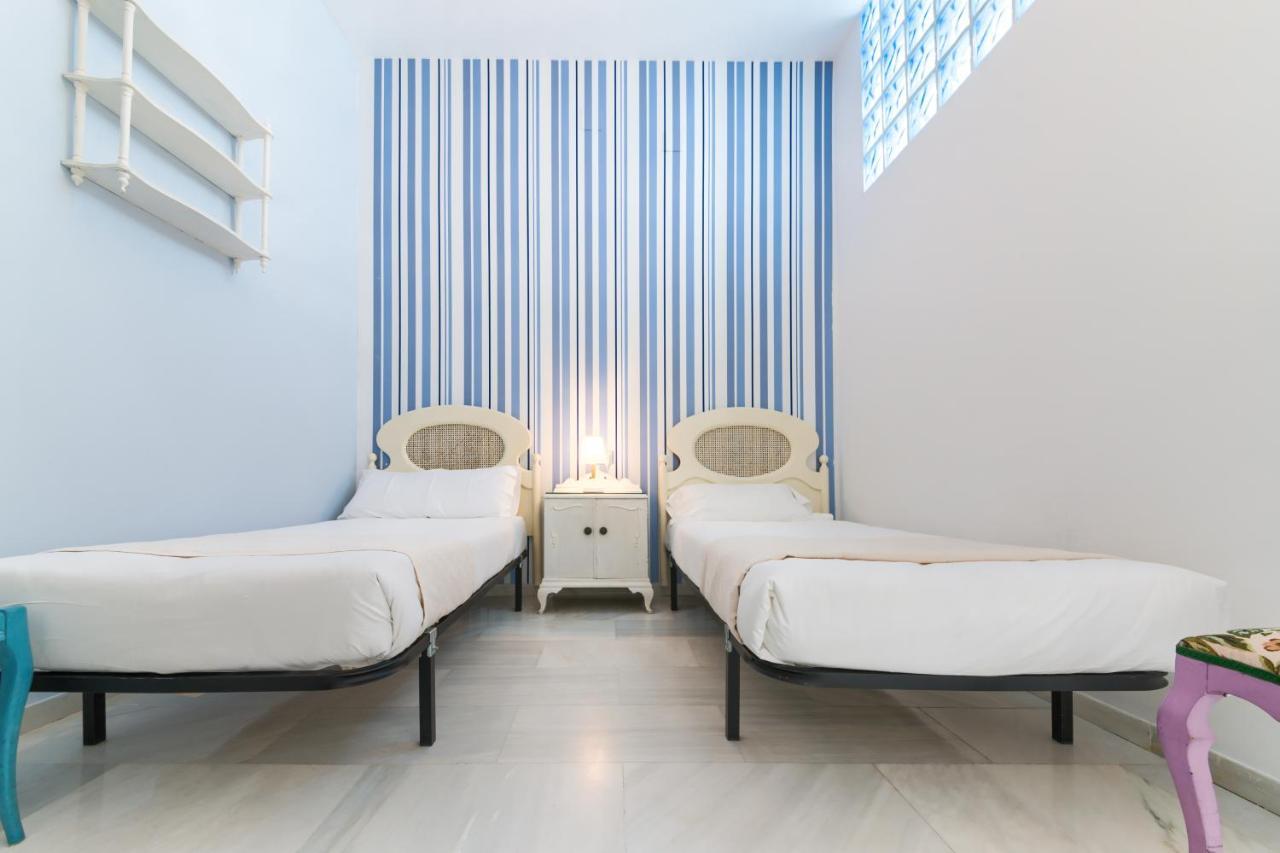 Holidays2malaga Calle Nueva 2 Bedrooms High Speed Wifi * Málaga