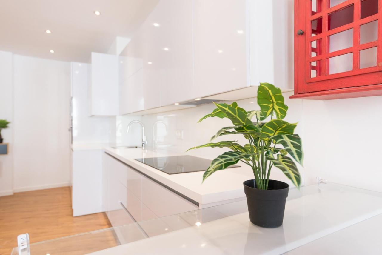 Urbe10 Plaza De La Constitucion 1 Bedroom * Málaga