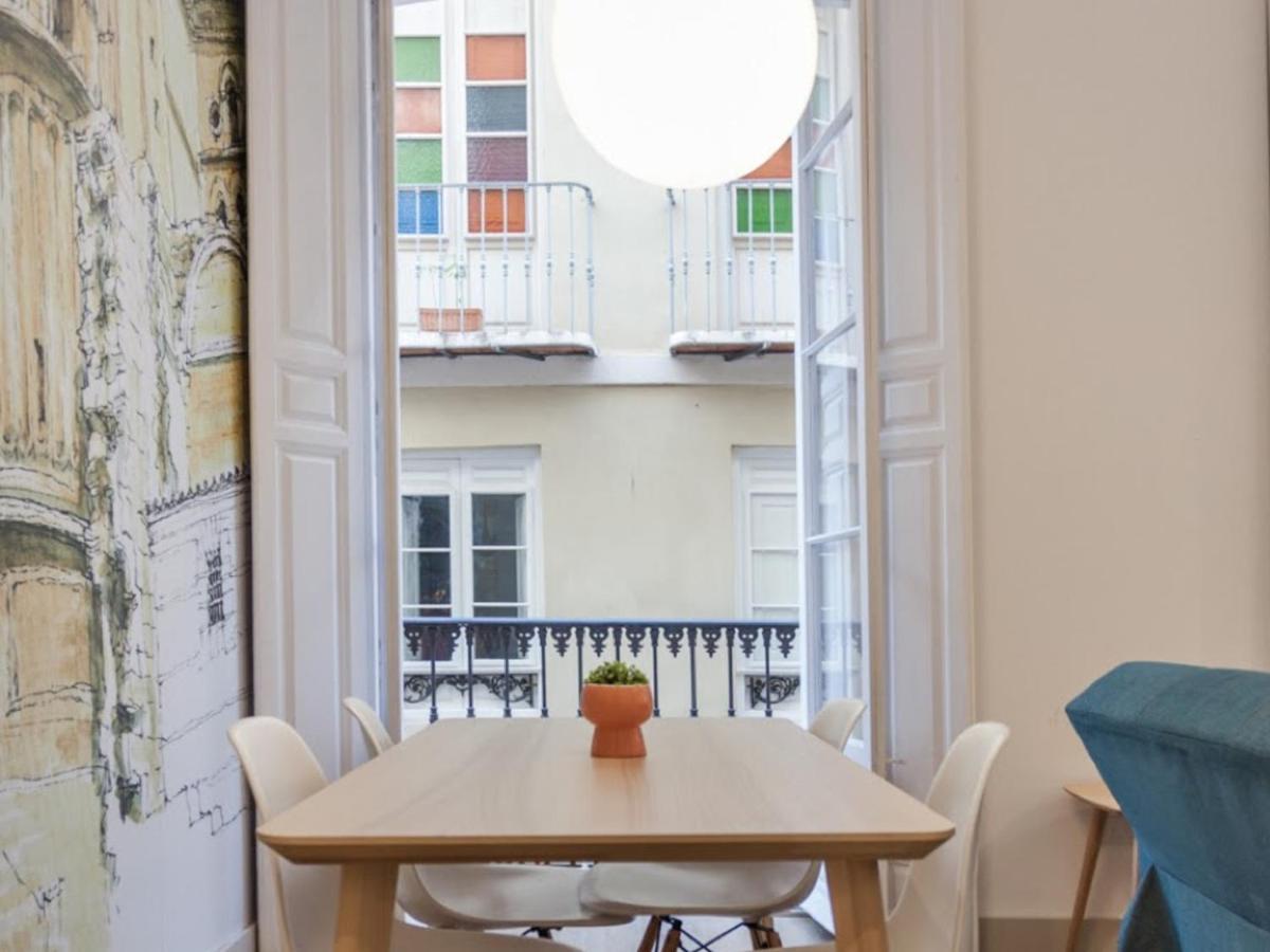 Apartamento Del Parque Flats Santos Exclusive Málaga