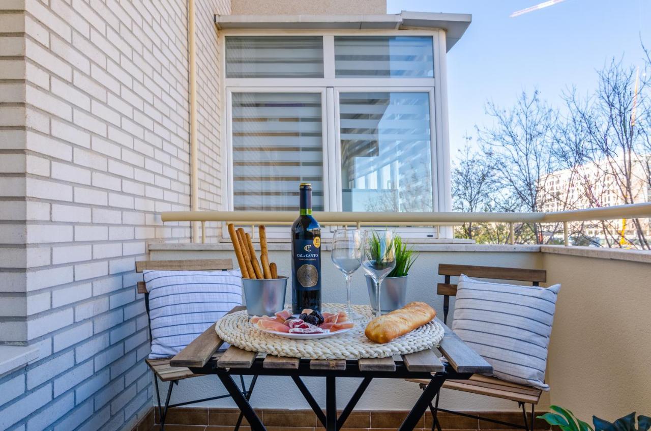 Appartement Wintowinrentals Teatinos, Metro, Free Parking & Pool.