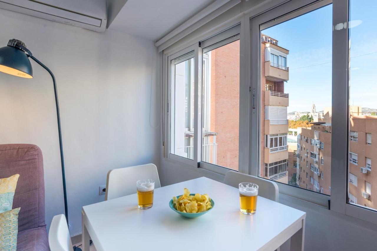 Mp6-cathedral Views Apt Right On The Beach Malaga