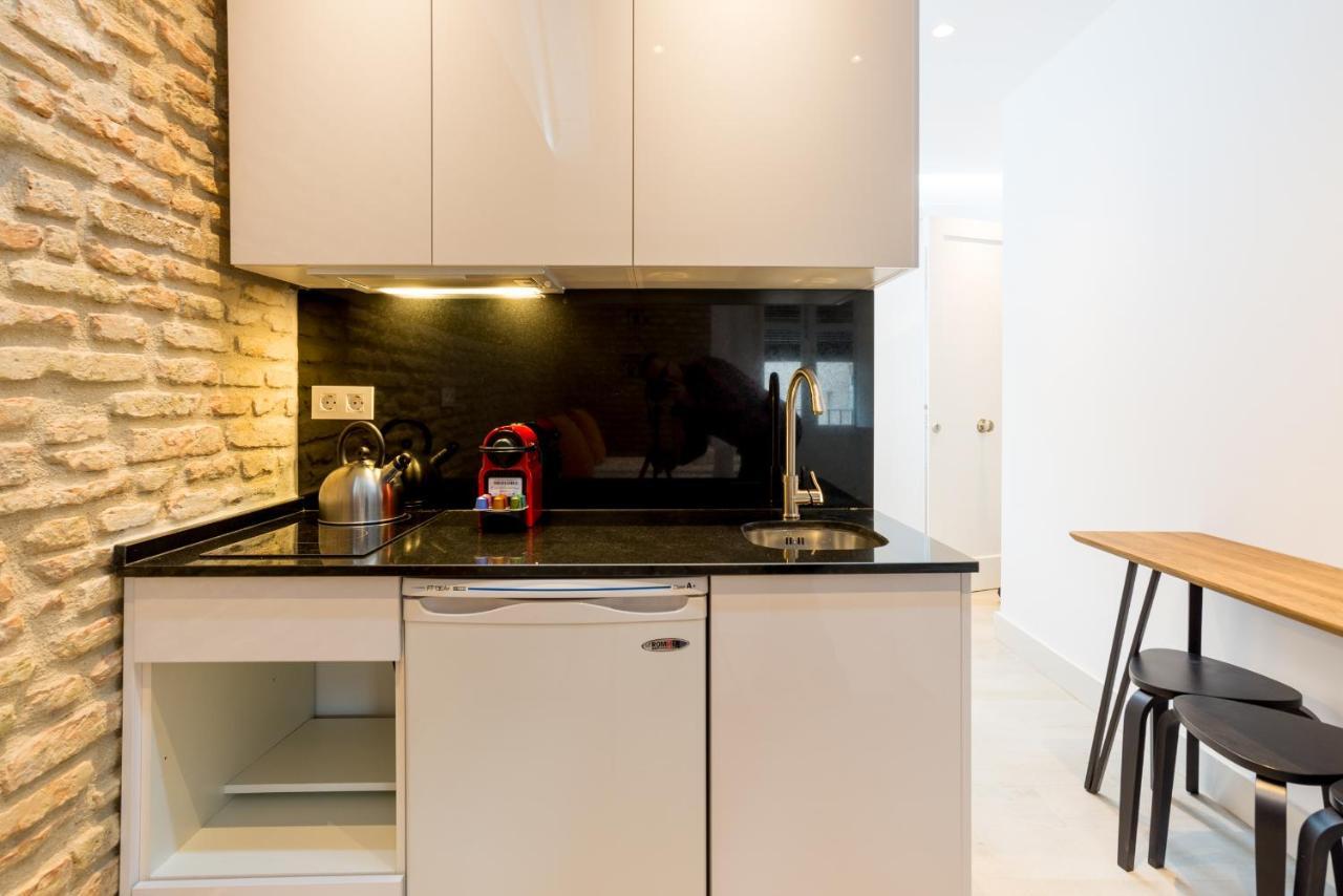 Te1b-el Teatro Brick Prime Location Apartment