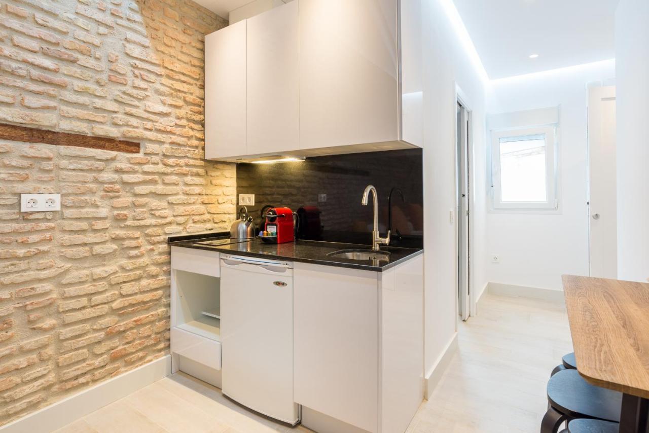 Apartment Te1b-el Teatro Brick Prime Location *