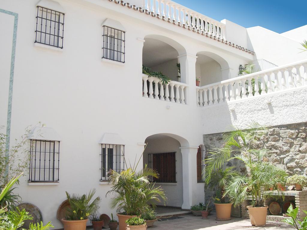 Turisticos La Mundial Apartamento *
