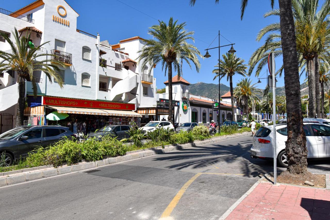Apartment Benalmar Playa, Benalmadena Costa, 2 Bedroom Apartment, Fantastic Location Málaga