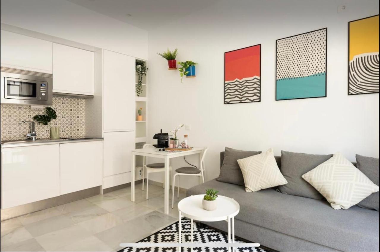 Centric Best Location And Comfort In Center Apartment *