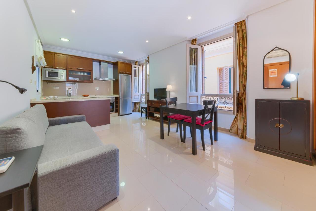 Holidays2malaga Lazcano High Wifi & French Balcony Málaga
