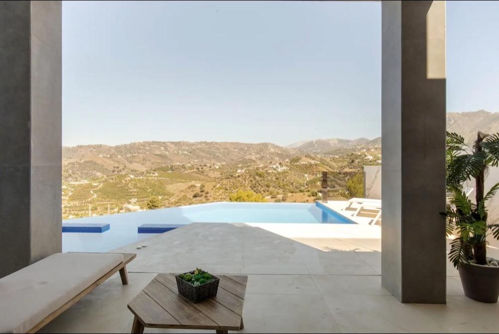 Pousada Luxury In Frigiliana - Maui
