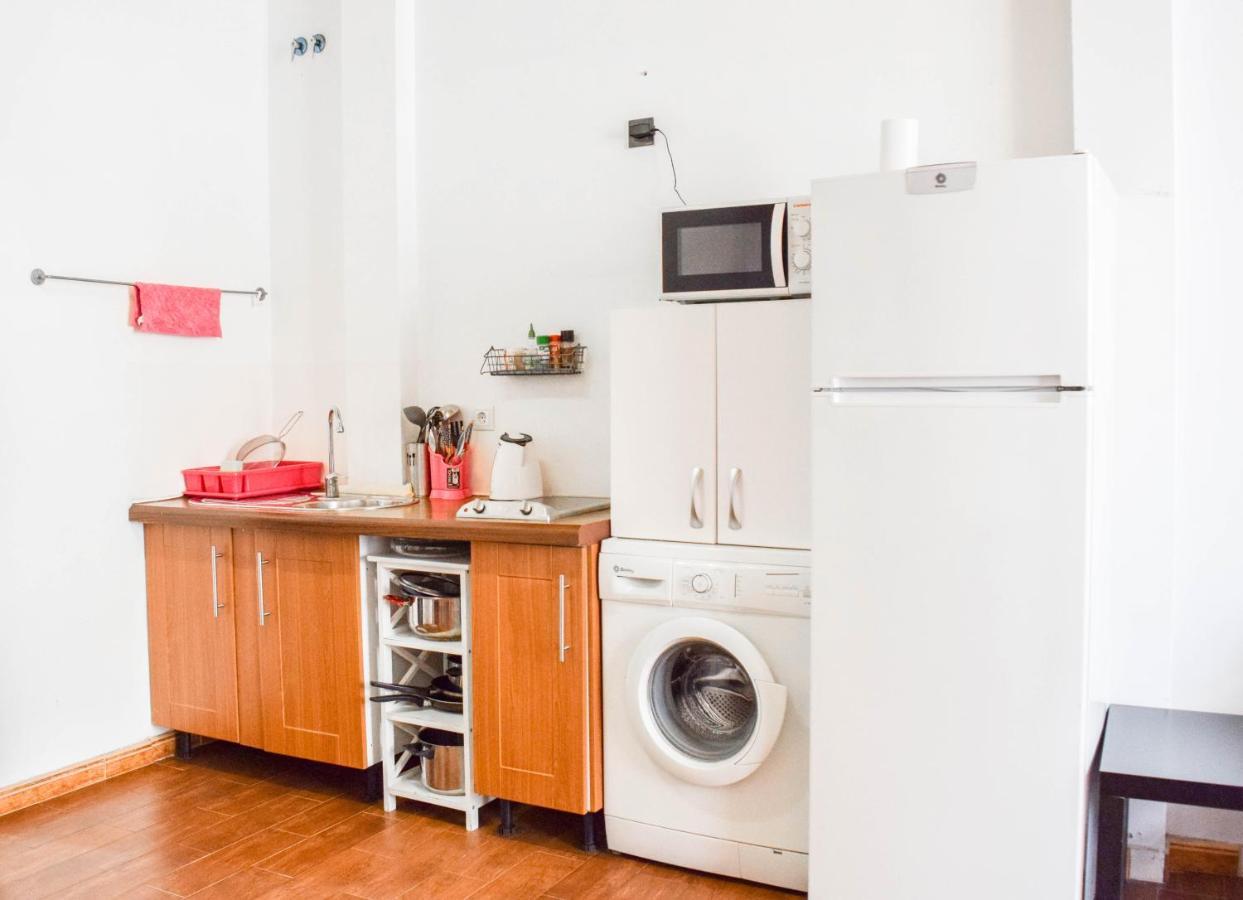C/carreteria Apartment
